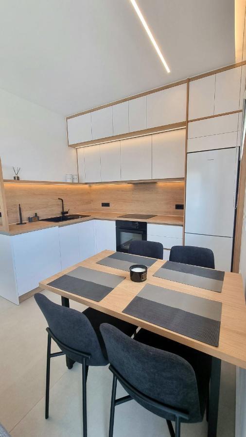Marigold Apartments Chania  ภายนอก รูปภาพ